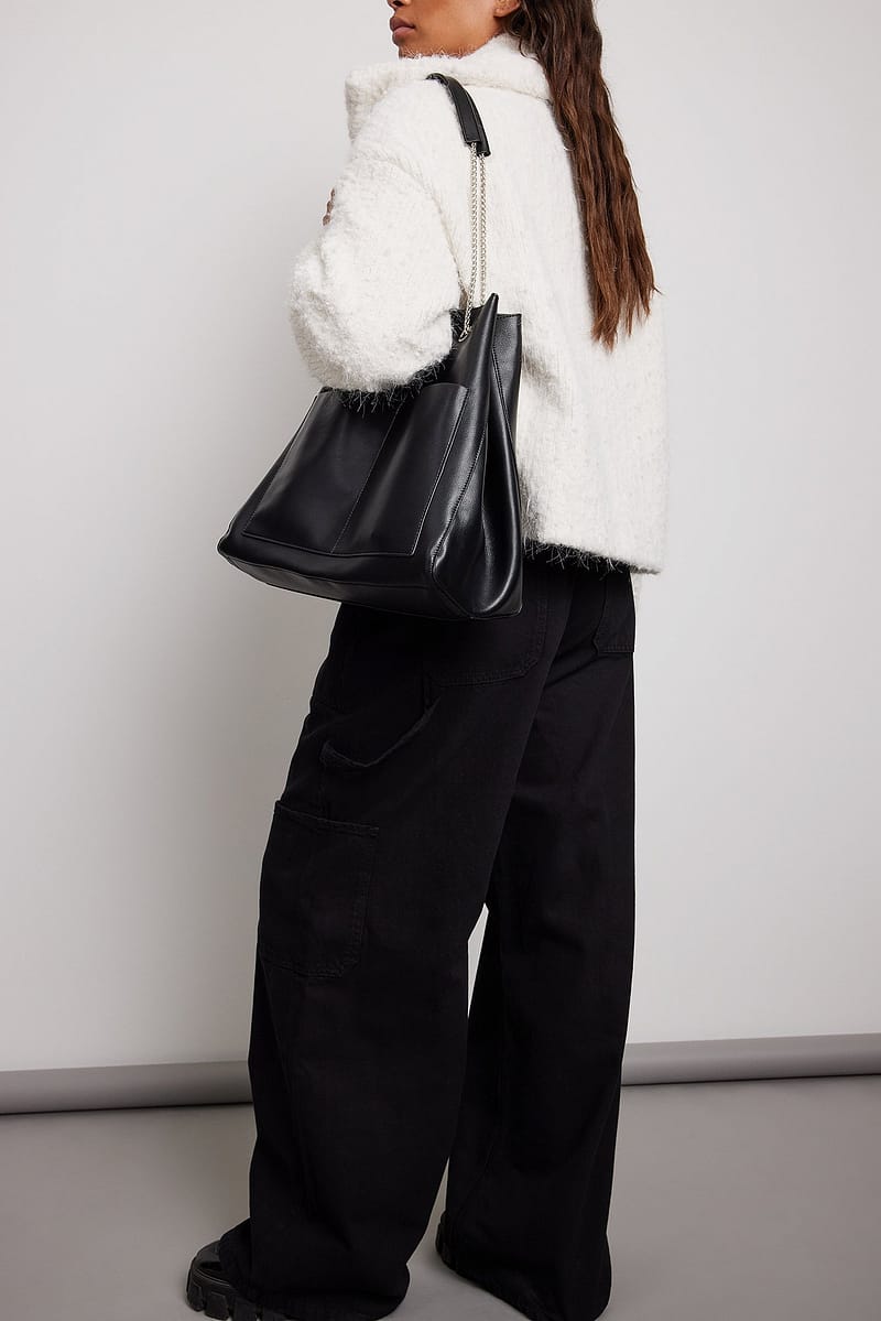 Leather Trapeze Chain Bag