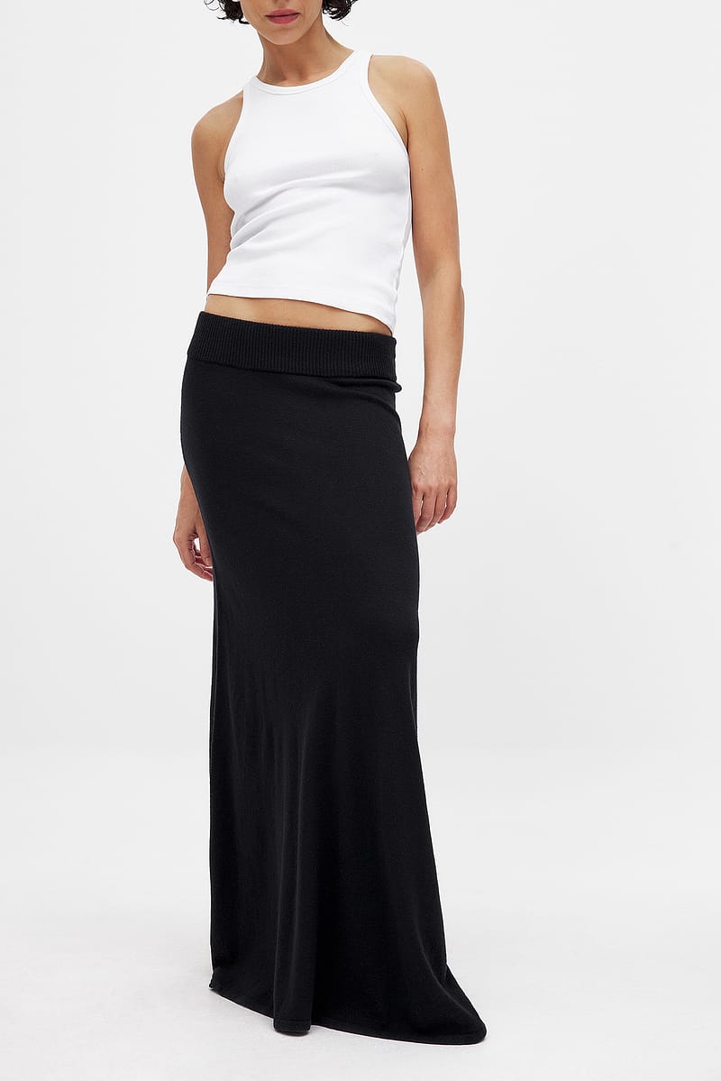 Knitted Maxi Skirt - Black