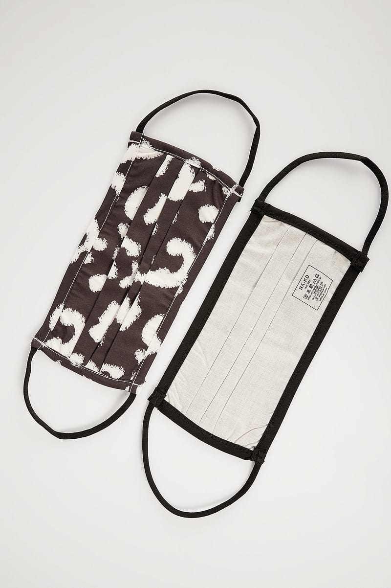 2-Pack Flat Leo Printè½Masks - Multicolor