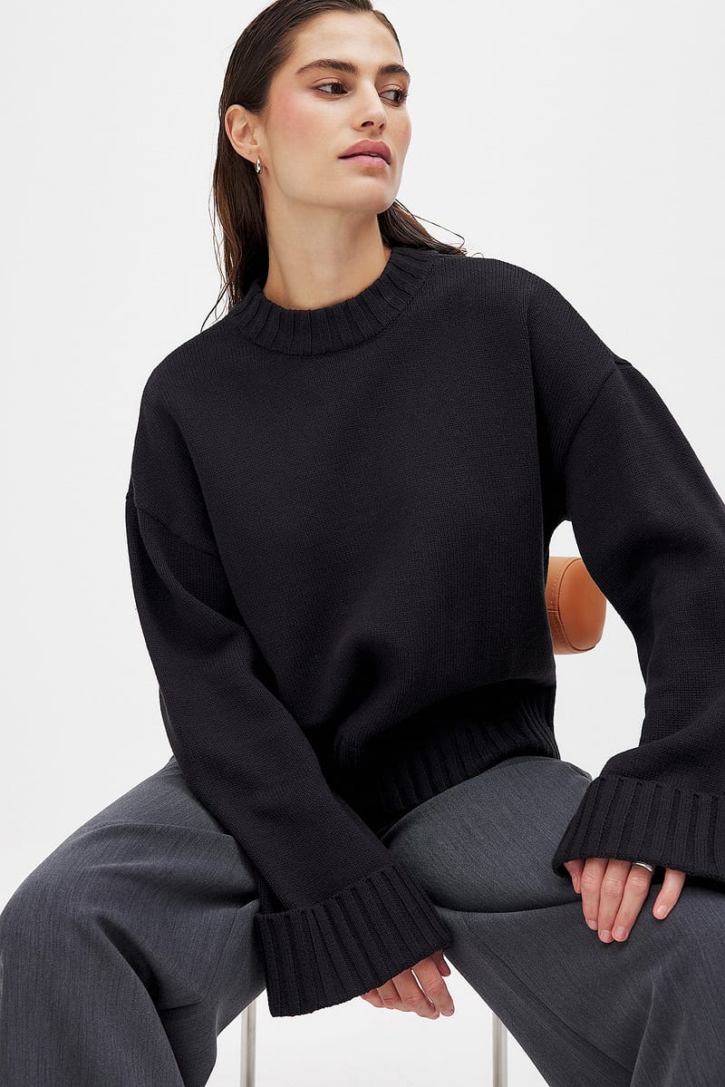 10444-folded-sleeve-knitted-sweater-black-1.jpg