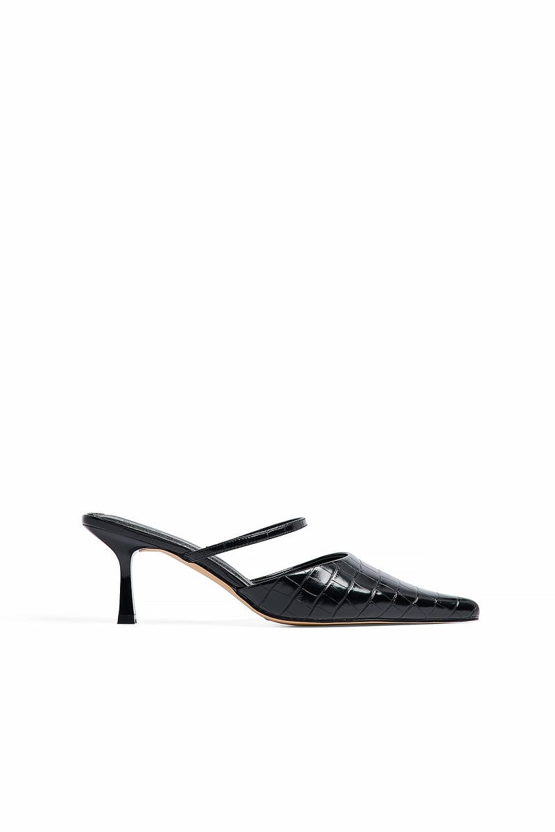 Croc Pump Mules