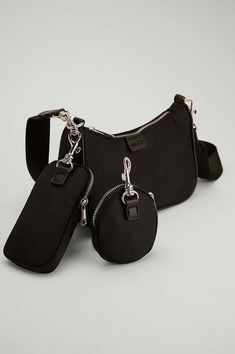 Sporty Strap Attachment Bag