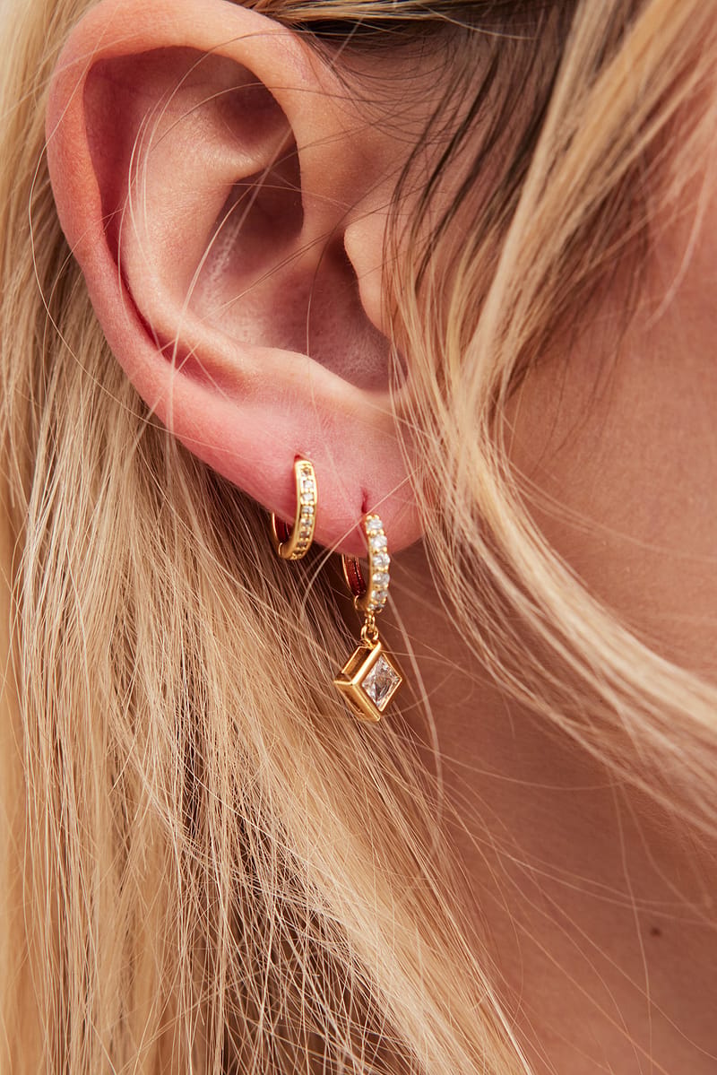 2-Pack 18K Gold Plated Pendant Hoops - Gold