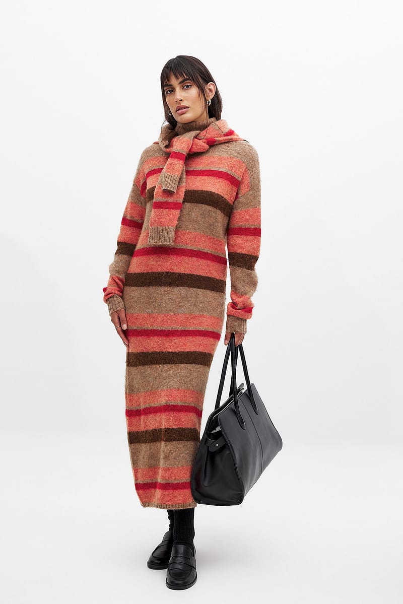 Striped Knitted Maxi Dress - Stripe
