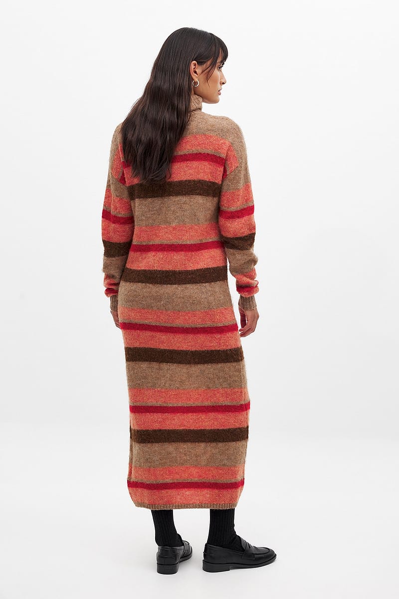 Striped Knitted Maxi Dress - Stripe