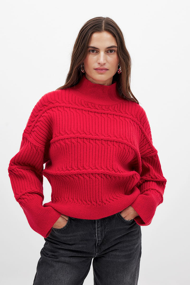 Cable Knitted Turtle Neck Sweater - Red
