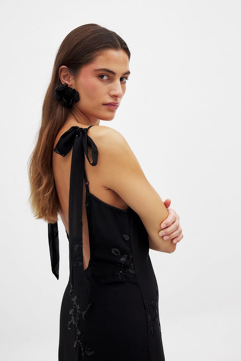 Sequin Embroidered Maxi Dress - Black