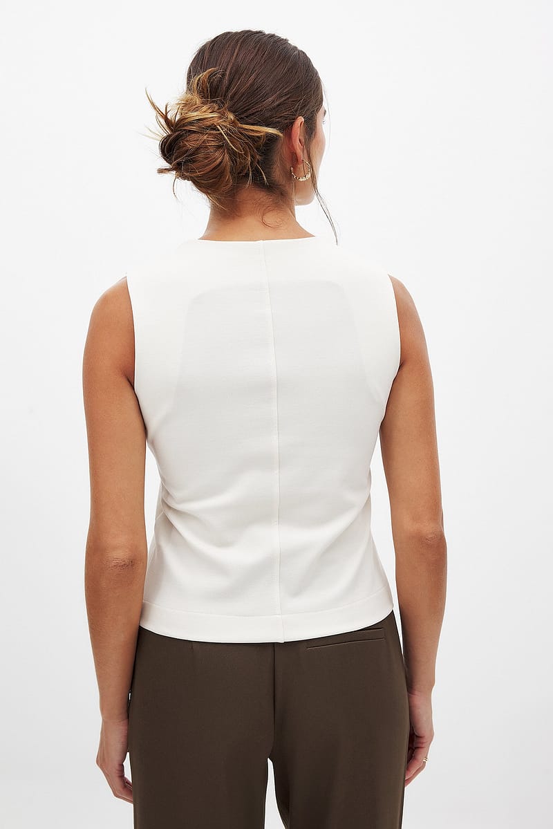 Punto Button Vest - Light Beige