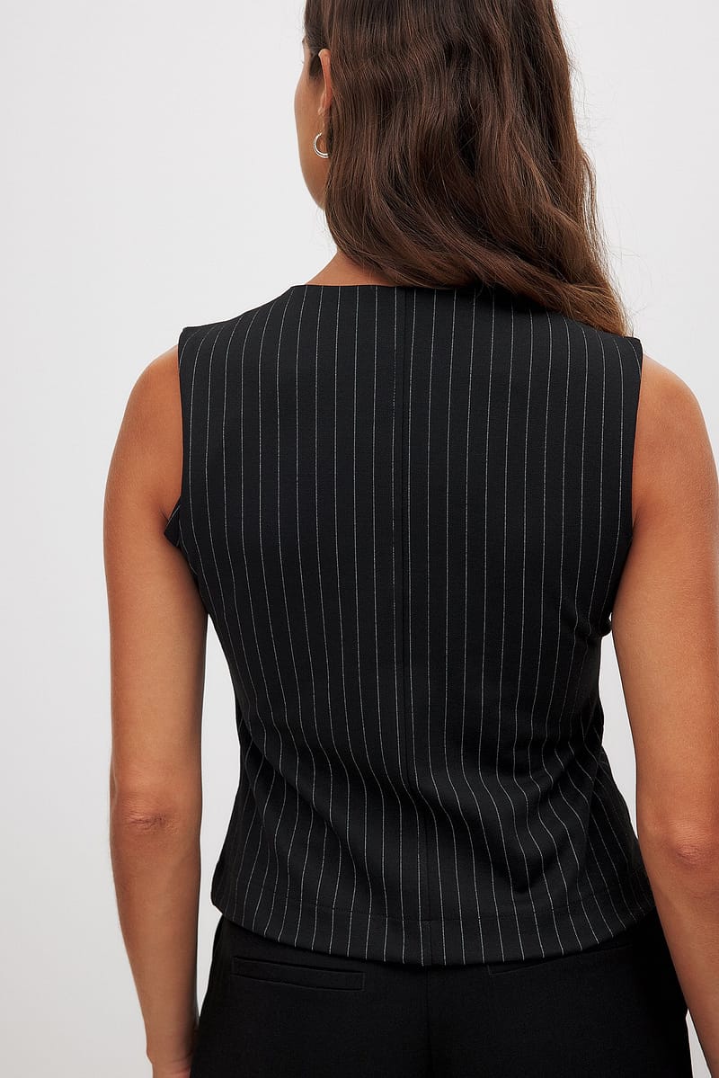 Punto Button Vest