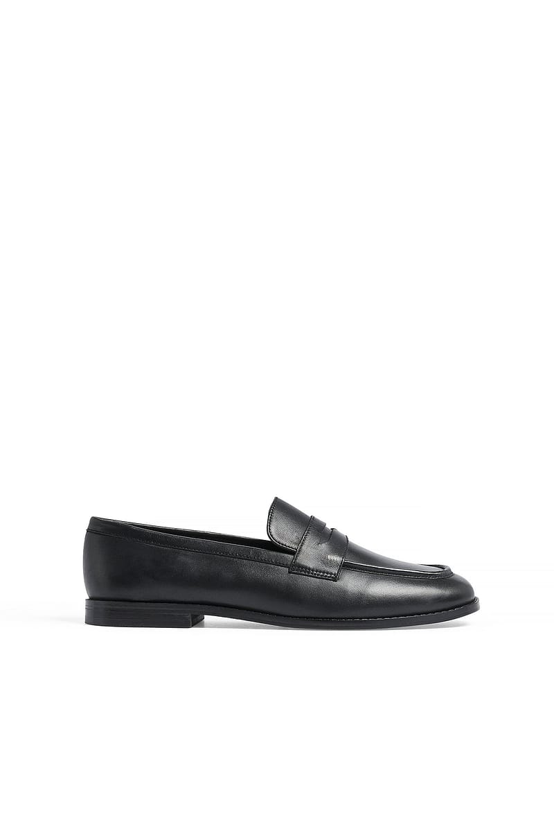 Squared Toe Leather Loafers - Black