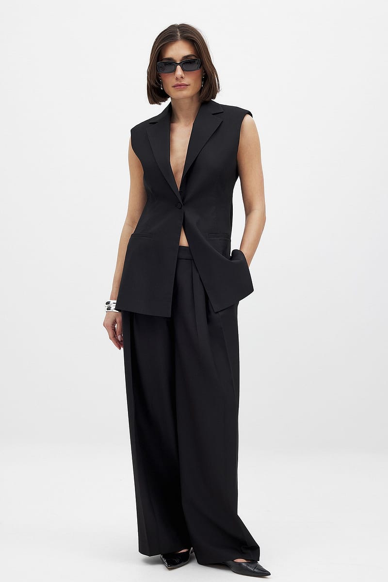 Tailored Hourglass Vest - Black