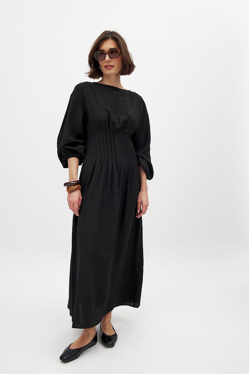 Long Sleeve Pleated Midi Dress - Black