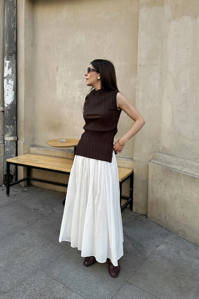 14833-pleated-sleeveless-top-1.jpg