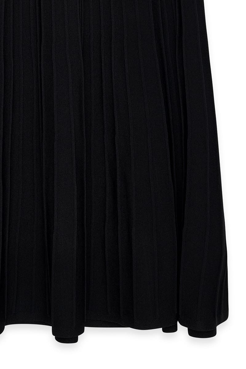 14860-knitted-tube-maxi-dress-black-1.jpg