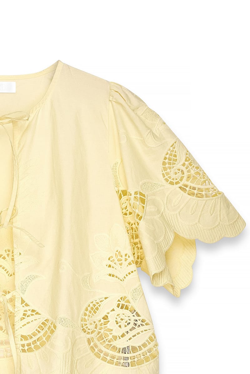 15564-anglais-tie-front-blouse-yellow-1.jpg