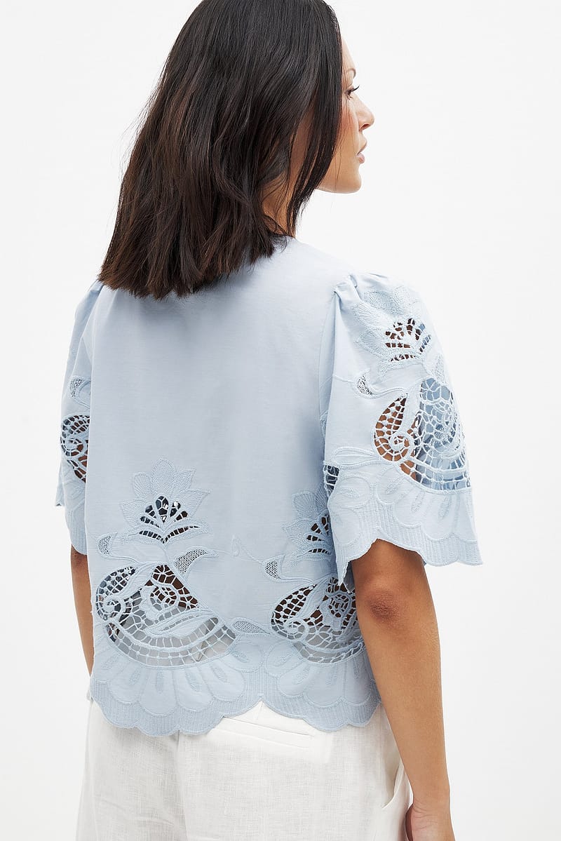 Anglais Tie Front Blouse - Light Blue