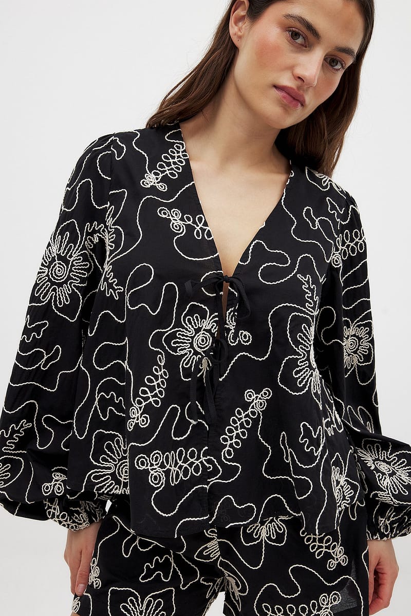 Embroidered Long Sleeve Blouse - Black