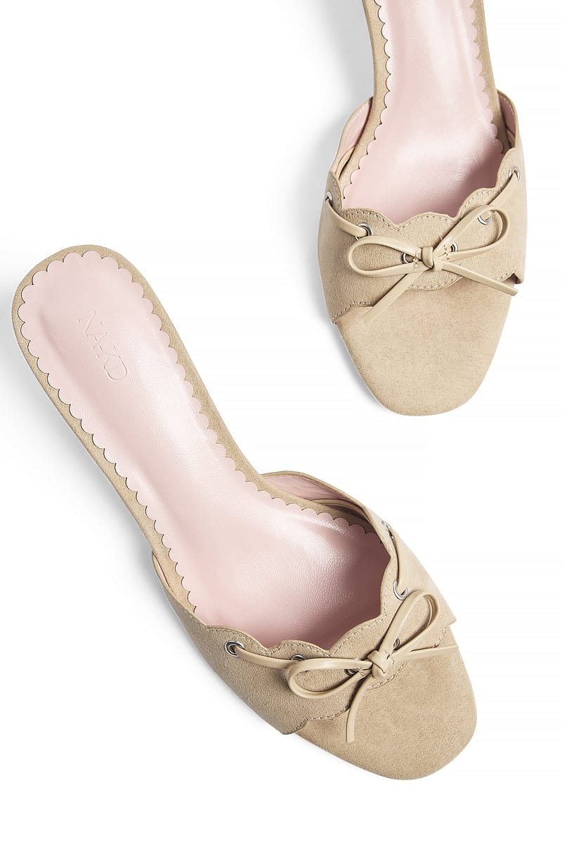 16028-eyelet-detailed-high-heels-beige-1.jpg