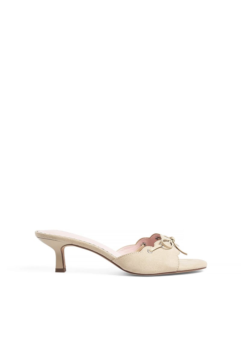 16028-eyelet-detailed-high-heels-beige-1.jpg