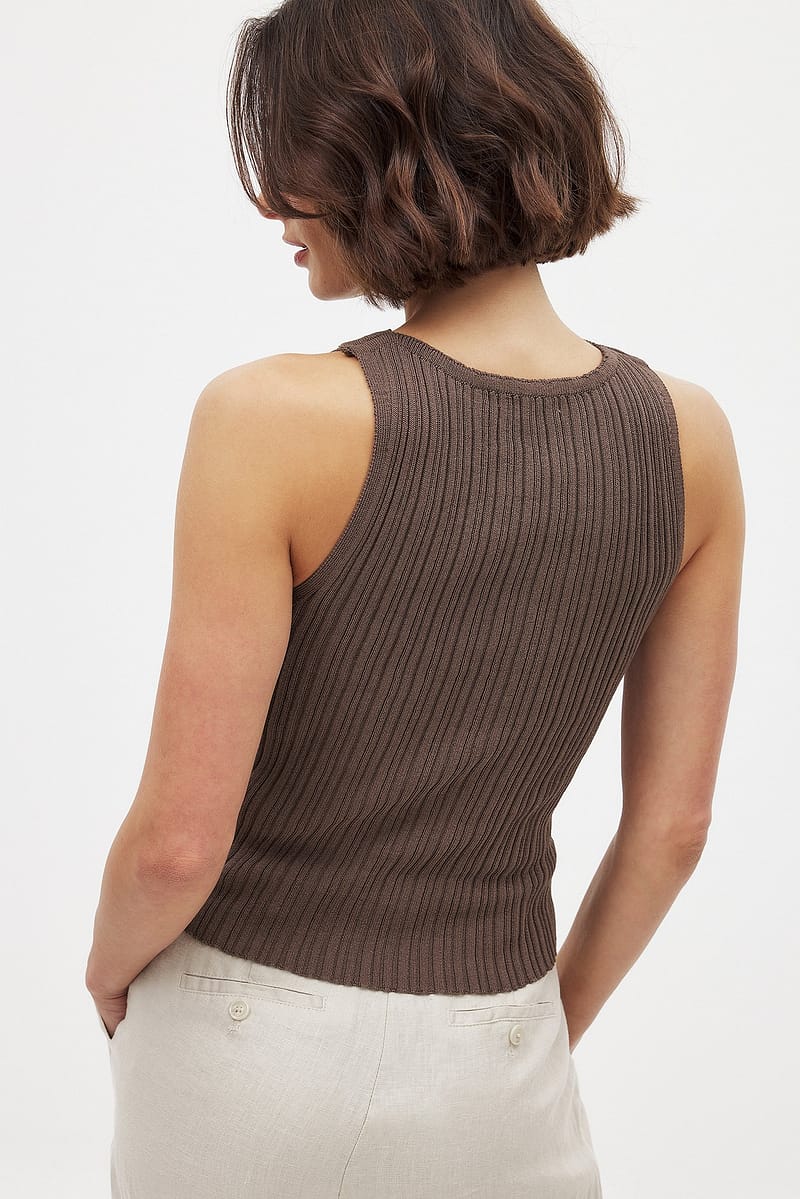 16153-fine-knitted-sleeveless-top-brown-1.jpg