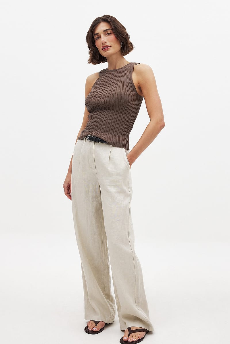 16153-fine-knitted-sleeveless-top-brown-1.jpg