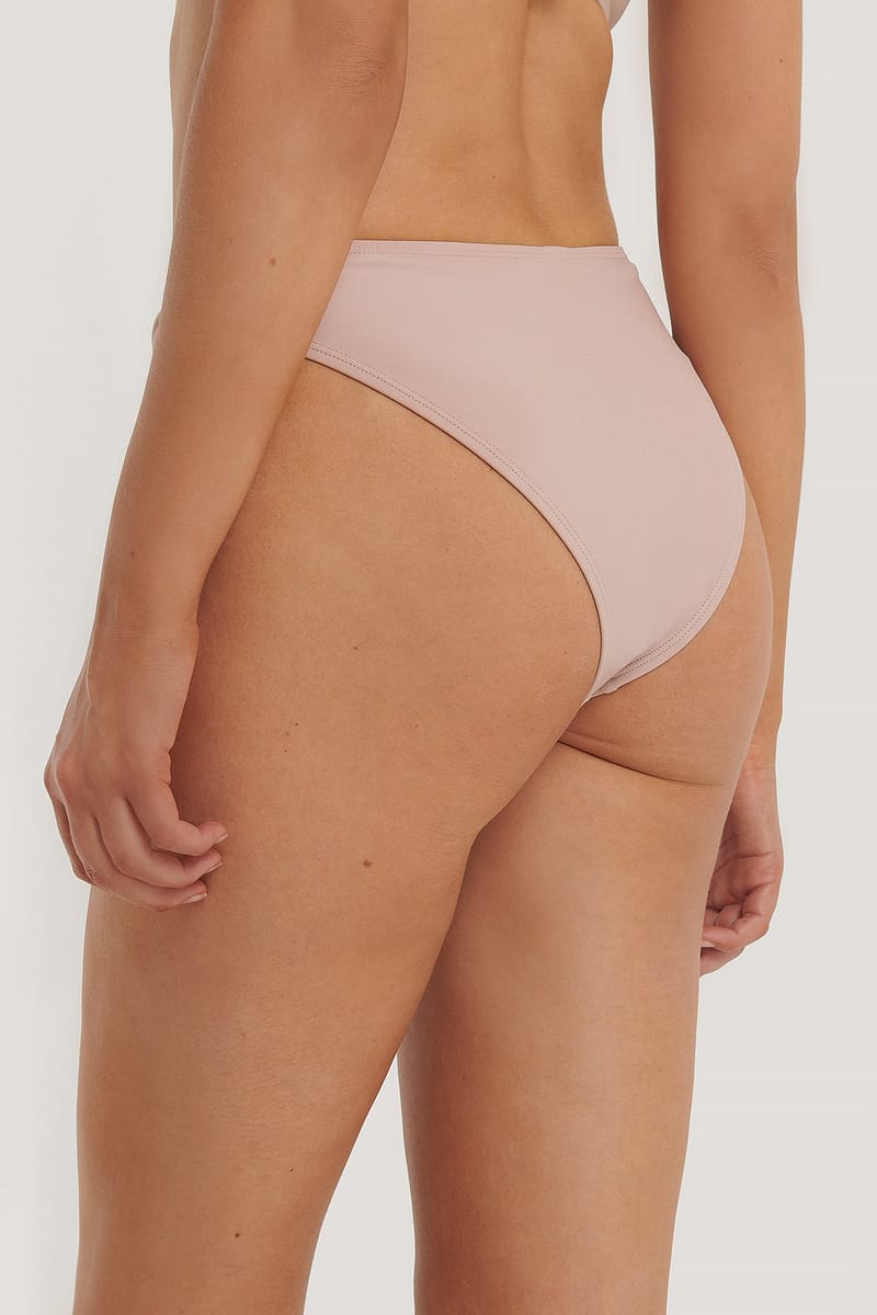 Twisted Bikini Highcut Bikini Panty - Light Pink
