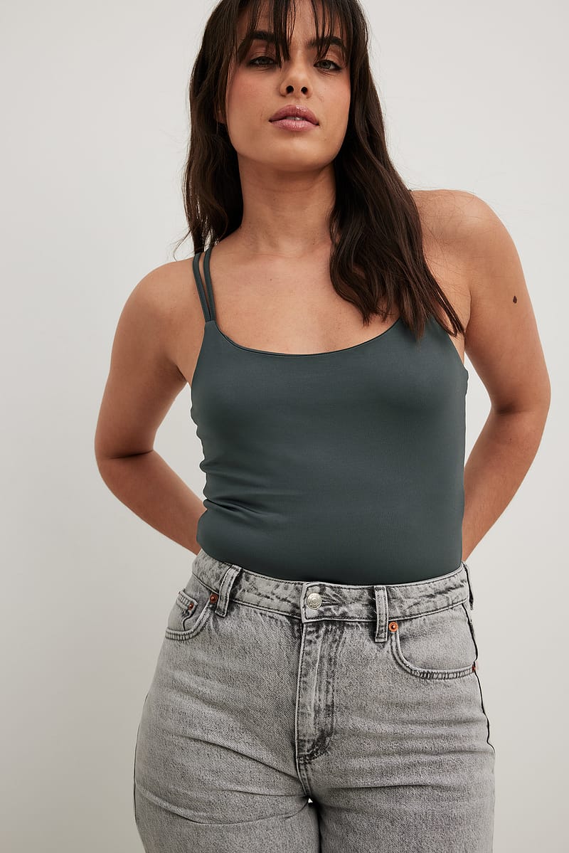 Double Strap Body