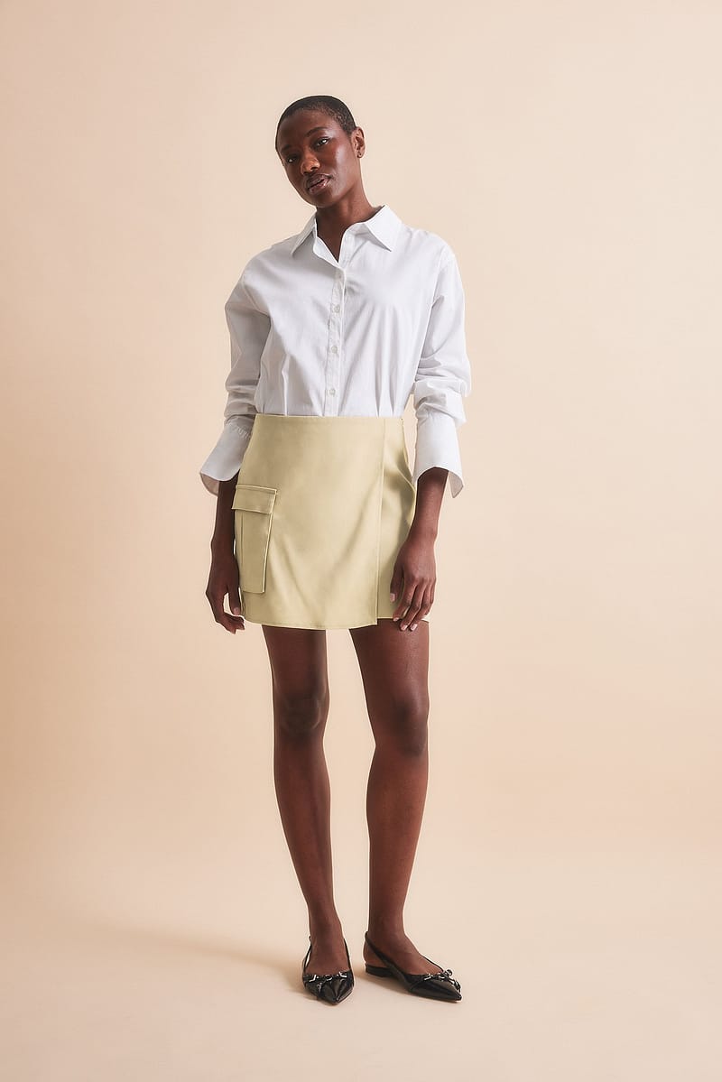 3008-overlap-cargo-pocket-skirt-1.jpg