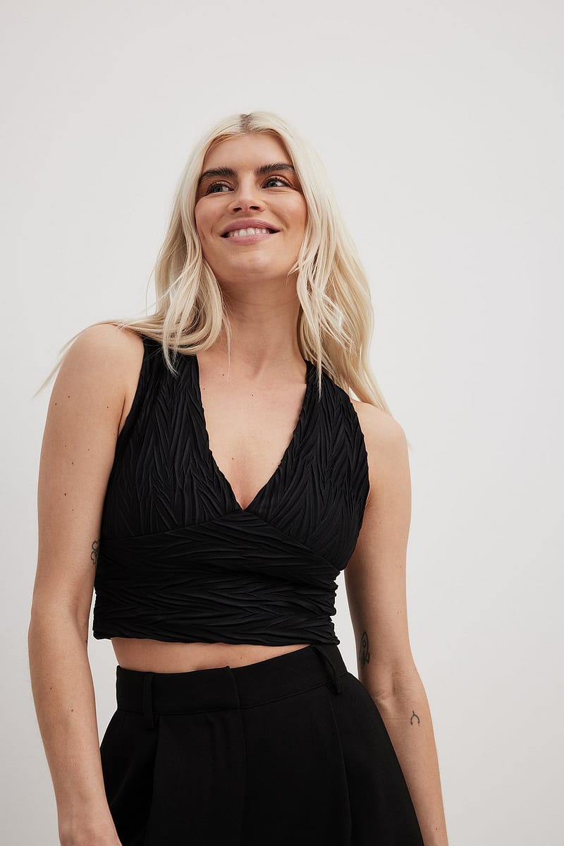 Structured Fitted Top