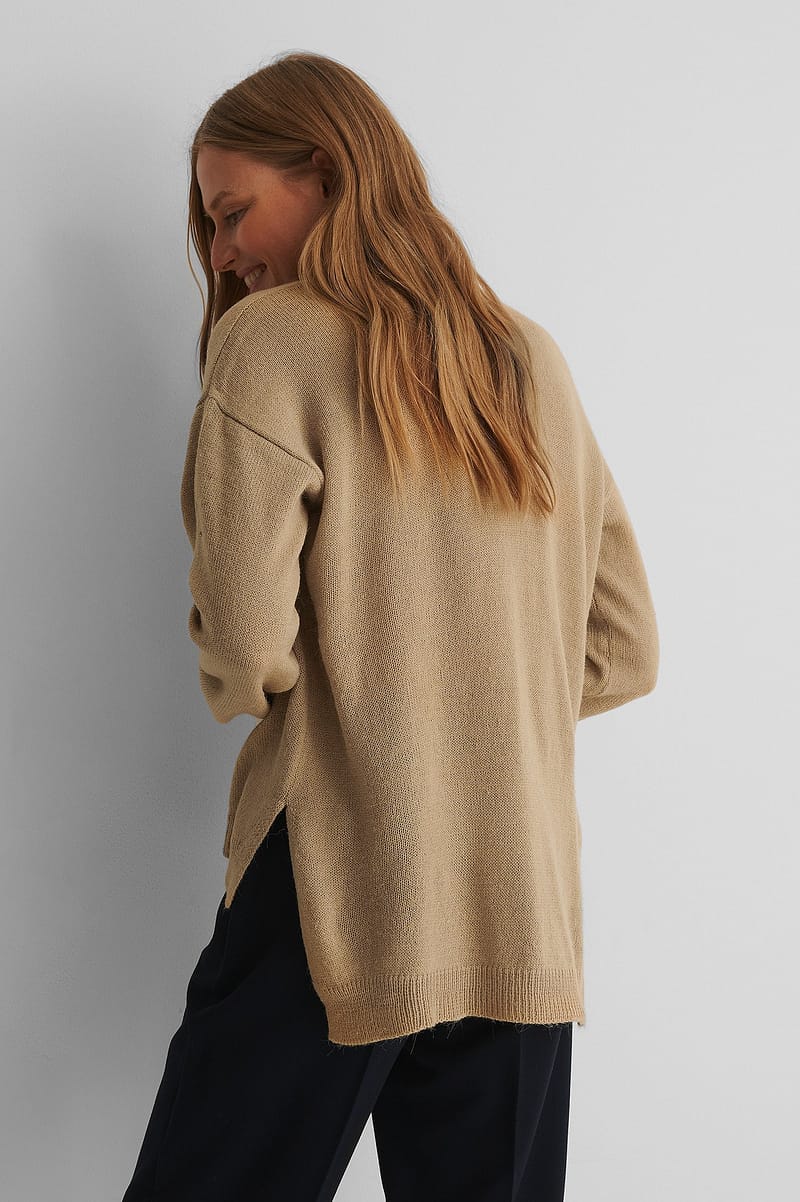 3232-emelie-v-neck-knit-beige-1.jpg