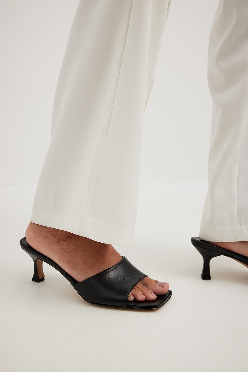 Basic Leather Stiletto Mules