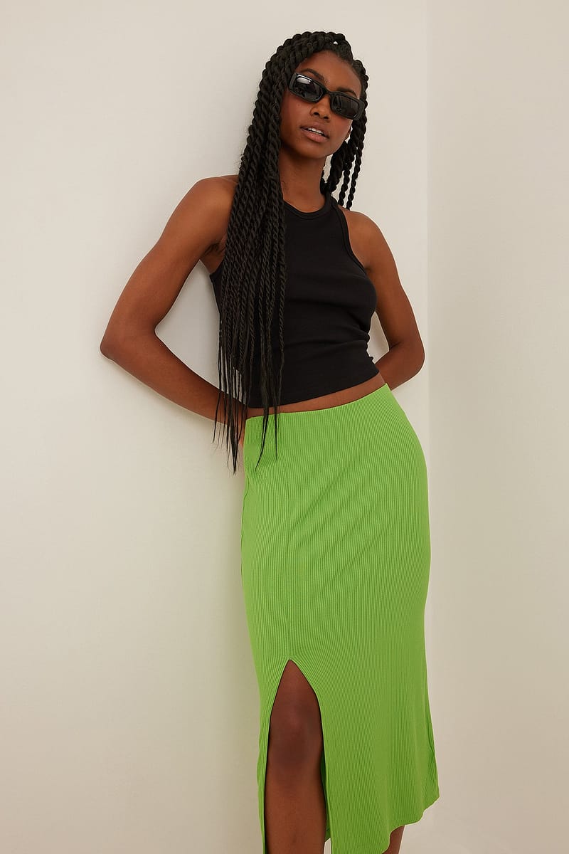 Ribbed Slit Midi Skirt