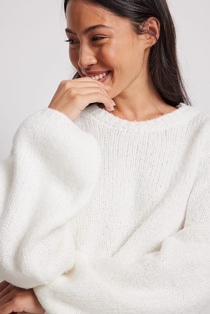 Knitted Open Back Balloon Sleeve Sweater