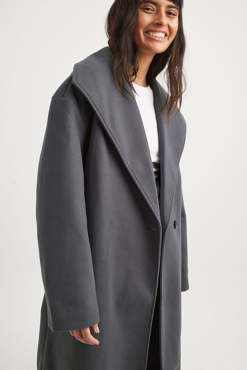 6469-collar-detailed-coat-1.jpg