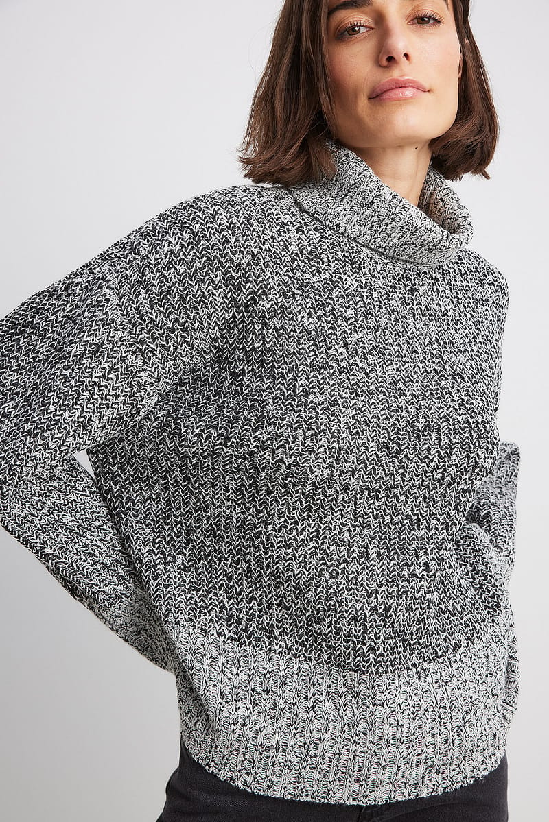 Turtleneck Knitted Sweater - Grey