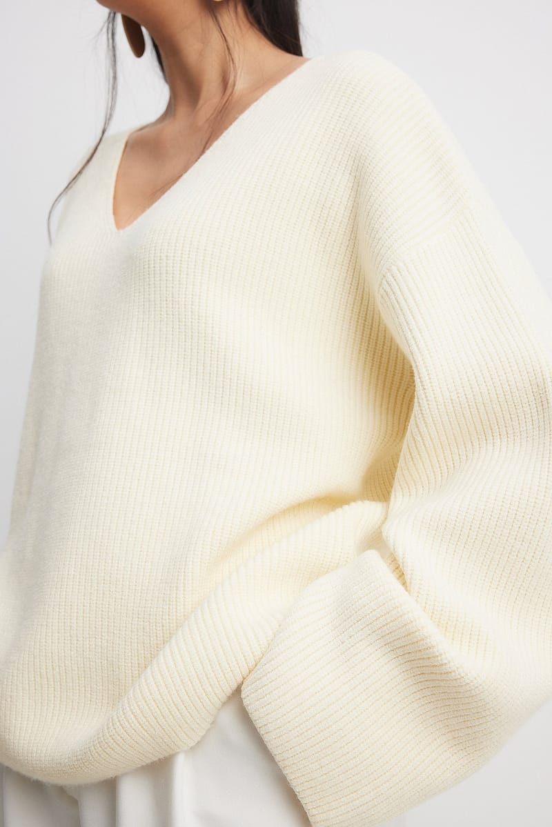 6721-v-neck-knitted-sweater-1.jpg