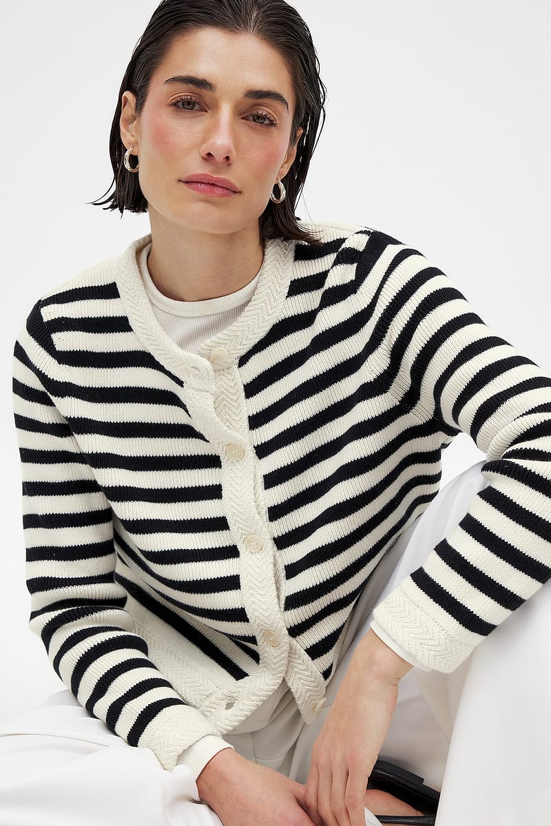 Striped Knitted Cardigan - Stripe
