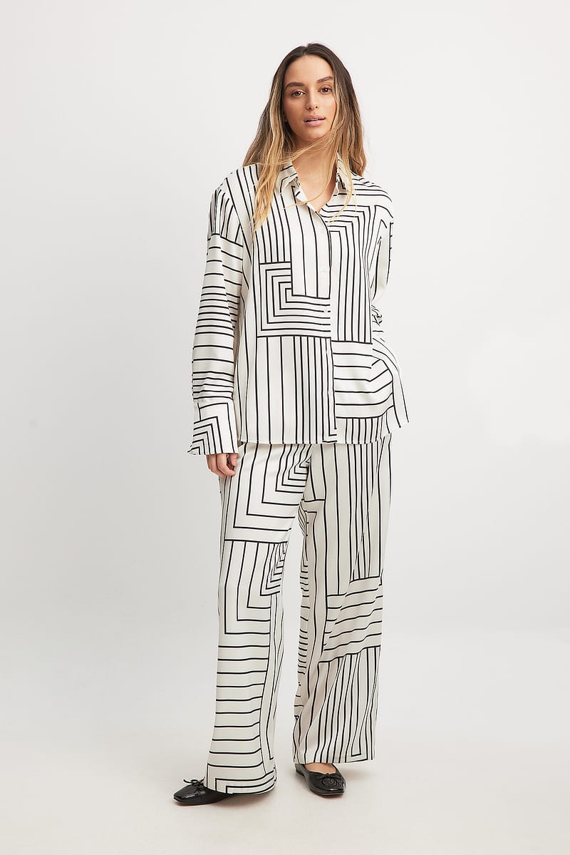 Elastic Waist Mid Rise Satin Pants - Offwhite