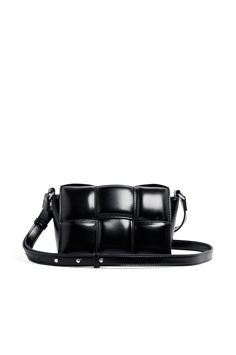 Small Puffy Woven Crossbody Bag - Black