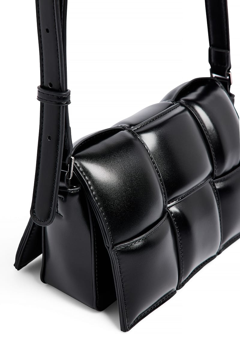 8005-small-puffy-woven-crossbody-bag-black-1.jpg