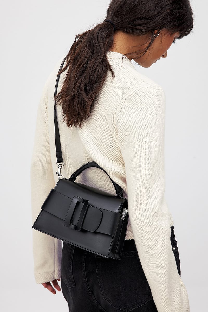 Buckle Detail Crossbody Bag