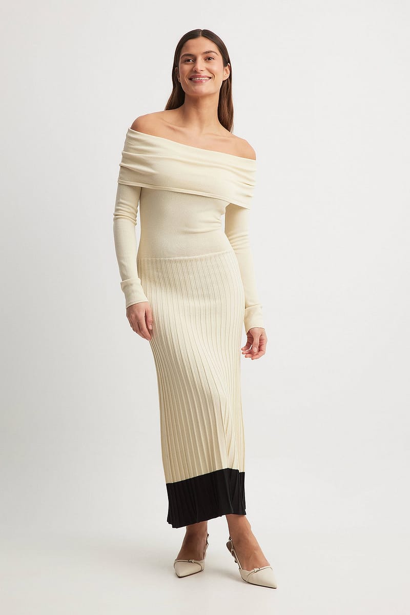 Off Shoulder Knitted Maxi Dress - Light Beige