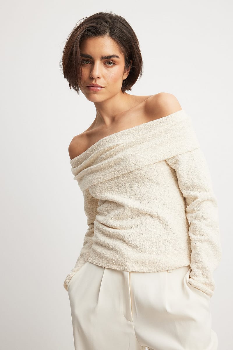 Off Shoulder Knitted Top - Offwhite