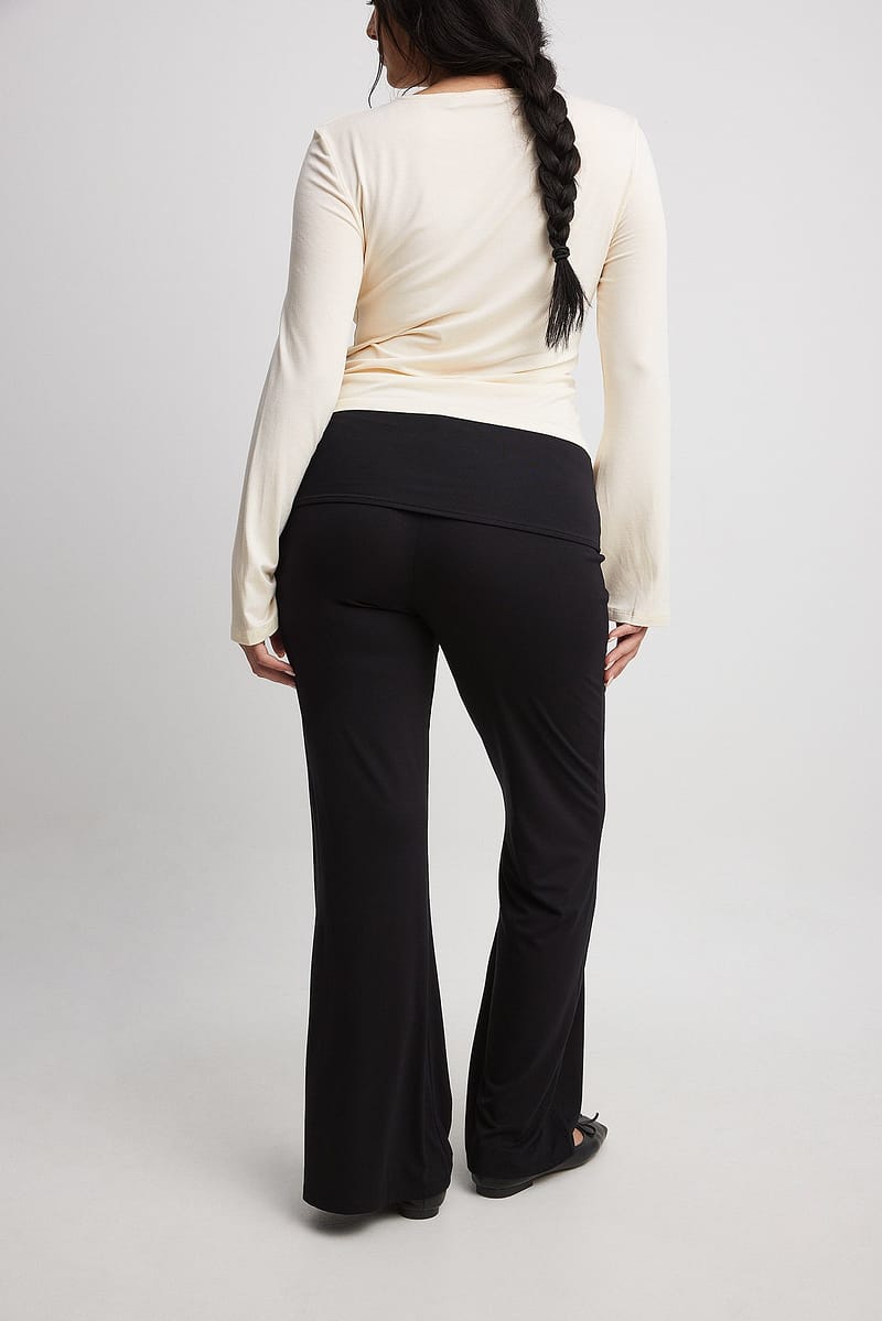 8493-soft-line-yoga-pants-1.jpg