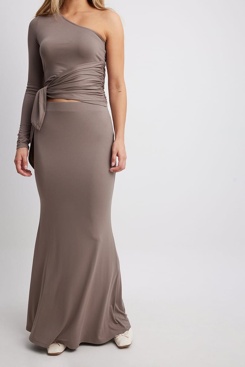 8494-soft-line-maxi-skirt-1.jpg
