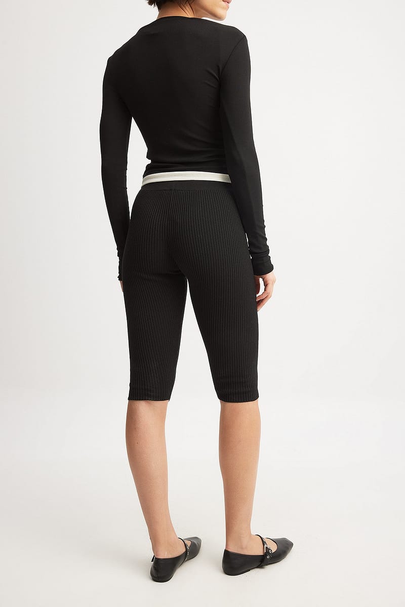 8544-knitted-capri-pants-black-1.jpg