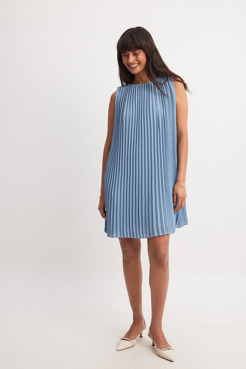 Sleeveless Plisse Mini Dress - Blue