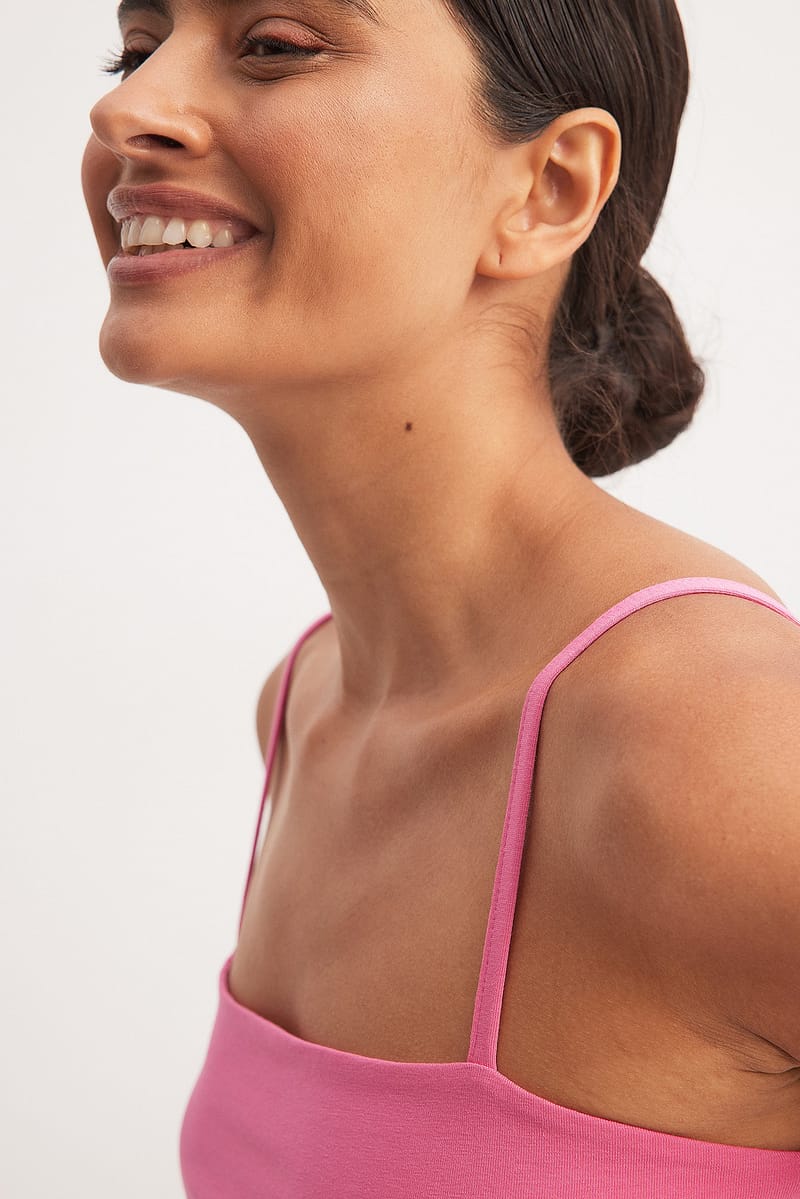 9757-double-folded-thin-strap-singlet-1.jpg