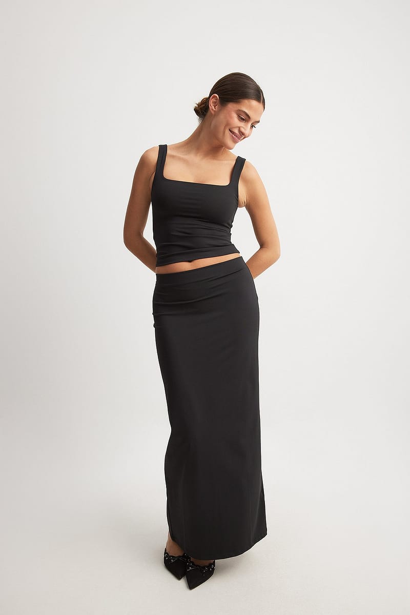 9762-body-hugging-low-waist-skirt-1.jpg