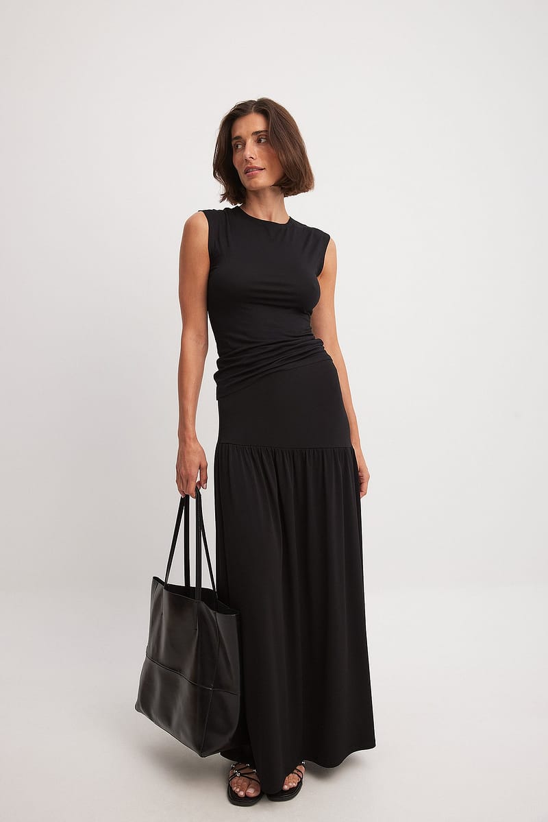 Flowy Dropped Waist Maxi Skirt